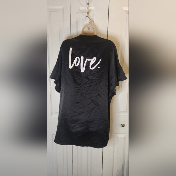 Victoria's secret Love robe kimono black one size lingerie cover up - Picture 2 of 7